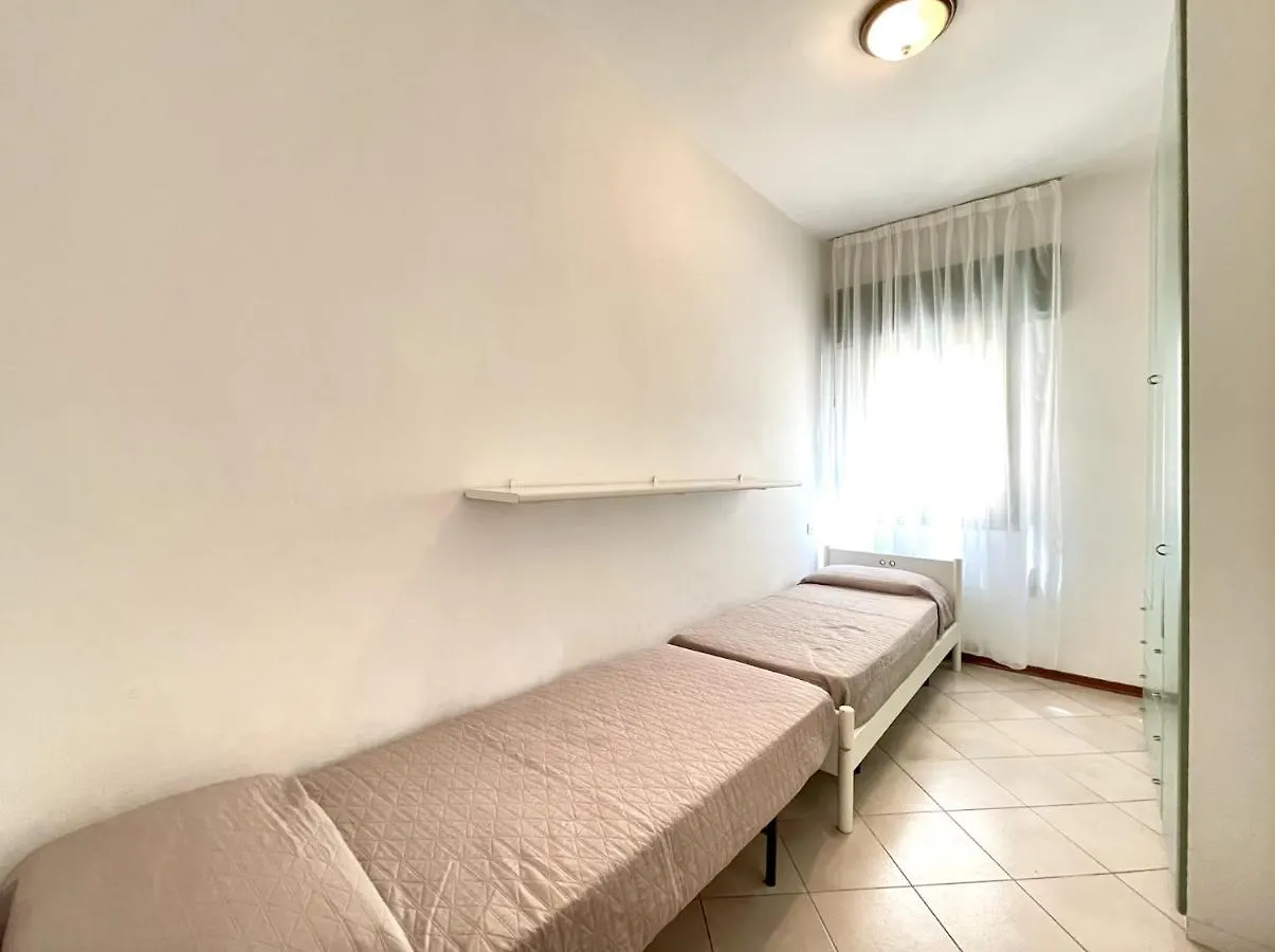 Casa Lea - Carraro Immobiliare Jesolo - Family Apartments 0*, Lido di Jesolo Italien